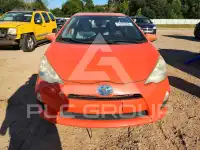 2014 Toyota PRIUS фото