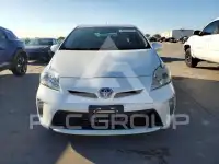 2014 Toyota PRIUS фото