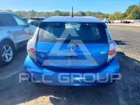 2014 Toyota PRIUS фото