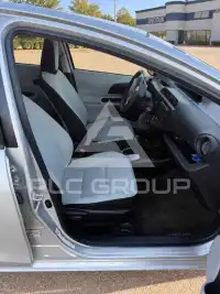 2014 Toyota PRIUS фото