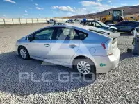 2014 Toyota PRIUS photo