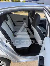 2014 Toyota PRIUS фото