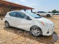 2014 Toyota PRIUS фото