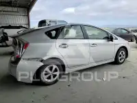 2014 Toyota PRIUS фото