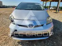 2014 Toyota PRIUS фото