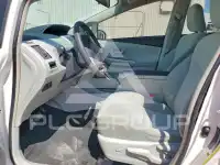 2014 Toyota PRIUS фото