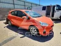 2014 Toyota PRIUS фото