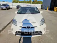 2014 Toyota PRIUS фото