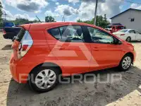 2014 Toyota PRIUS photo