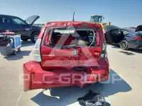2014 Toyota PRIUS фото