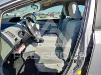 2014 Toyota PRIUS фото