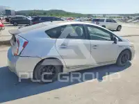 2014 Toyota PRIUS фото