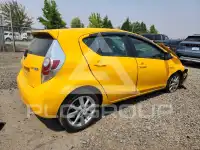 2014 Toyota PRIUS photo
