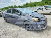 2014 Toyota PRIUS photo