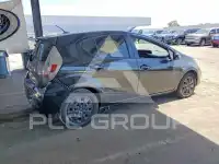 2014 Toyota PRIUS фото