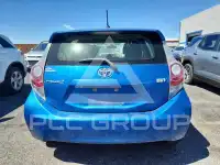 2014 Toyota PRIUS фото