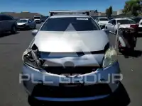 2014 Toyota PRIUS фото