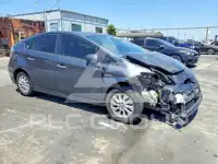 2014 Toyota PRIUS фото