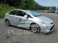 2014 Toyota PRIUS фото