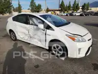 2014 Toyota PRIUS фото