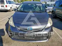 2014 Toyota PRIUS фото