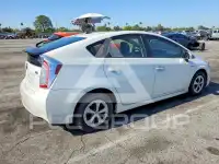 2014 Toyota PRIUS фото