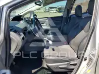 2014 Toyota PRIUS photo