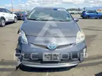 2014 Toyota PRIUS photo