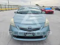 2014 Toyota PRIUS photo