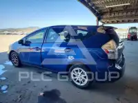 2014 Toyota PRIUS фото
