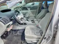 2014 Toyota PRIUS фото