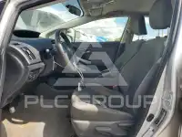 2014 Toyota PRIUS фото