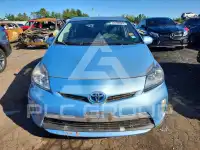 2014 Toyota PRIUS photo