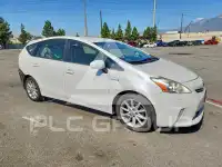 2014 Toyota PRIUS фото