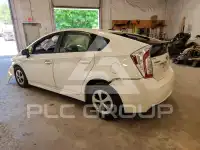 2014 Toyota PRIUS фото
