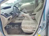 2014 Toyota PRIUS фото