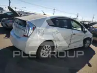 2014 Toyota PRIUS photo