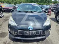 2014 Toyota PRIUS фото