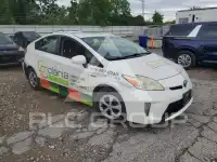2014 Toyota PRIUS photo
