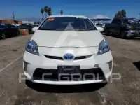 2014 Toyota PRIUS фото