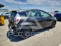 2014 Toyota PRIUS фото