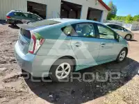 2014 Toyota PRIUS photo