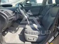 2014 Toyota PRIUS фото