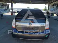 2014 Toyota PRIUS photo