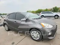 2014 Toyota PRIUS фото