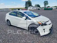 2014 Toyota PRIUS фото