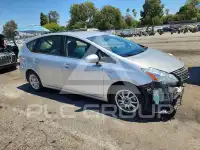 2014 Toyota PRIUS фото
