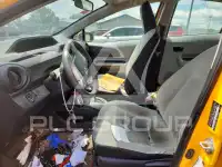 2014 Toyota PRIUS фото
