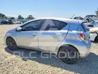 2014 Toyota PRIUS фото