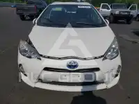 2014 Toyota PRIUS фото
